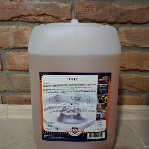 Frescura Tutto univerzalni deterdžent za ručno pranje enterijera